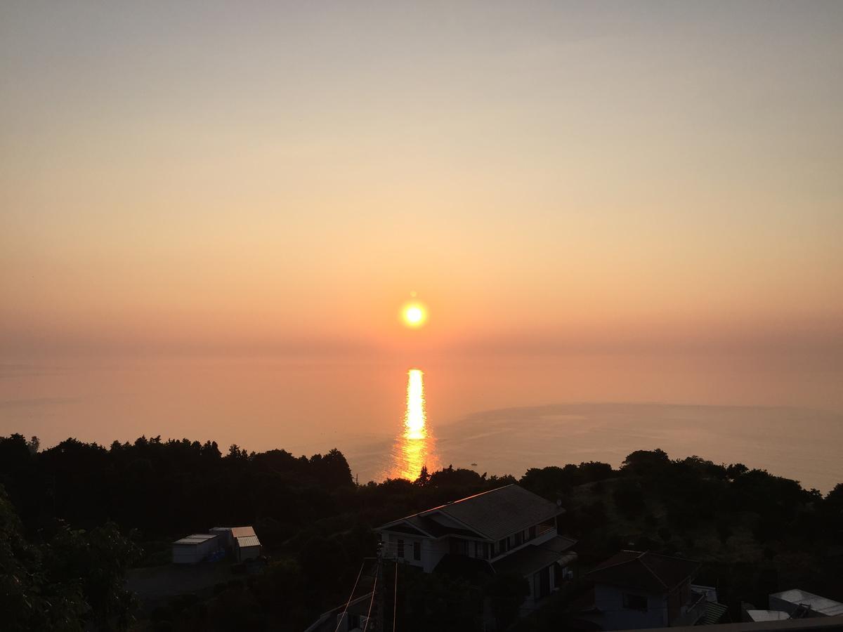 Готель Hakone Pacific Екстер'єр фото