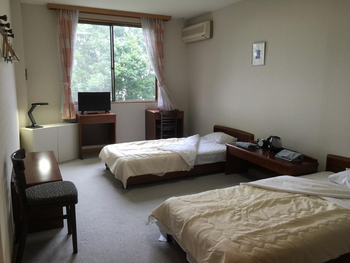 Готель Hakone Pacific Екстер'єр фото