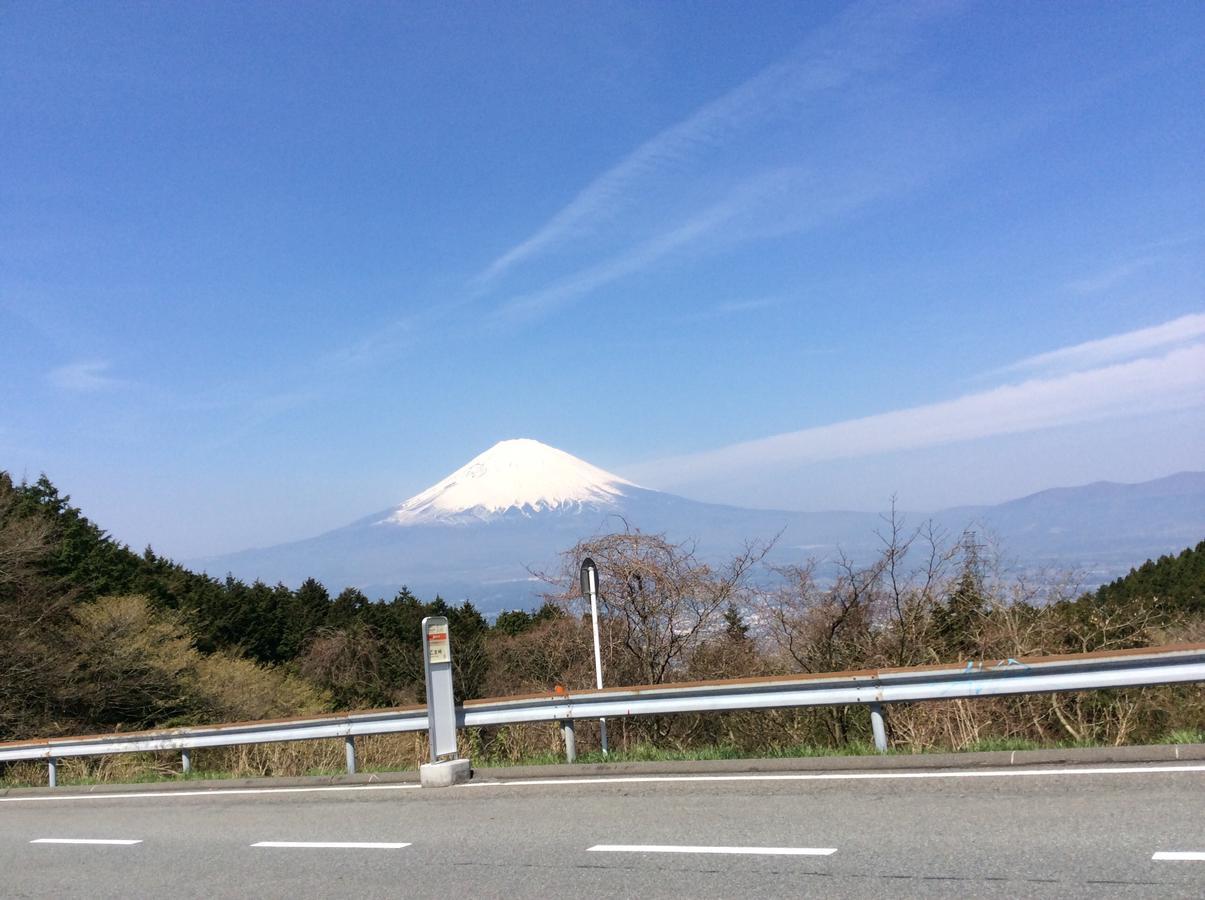 Готель Hakone Pacific Екстер'єр фото