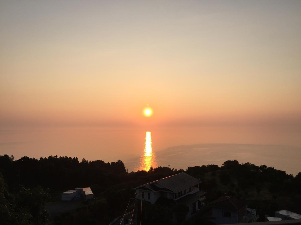 Готель Hakone Pacific Екстер'єр фото